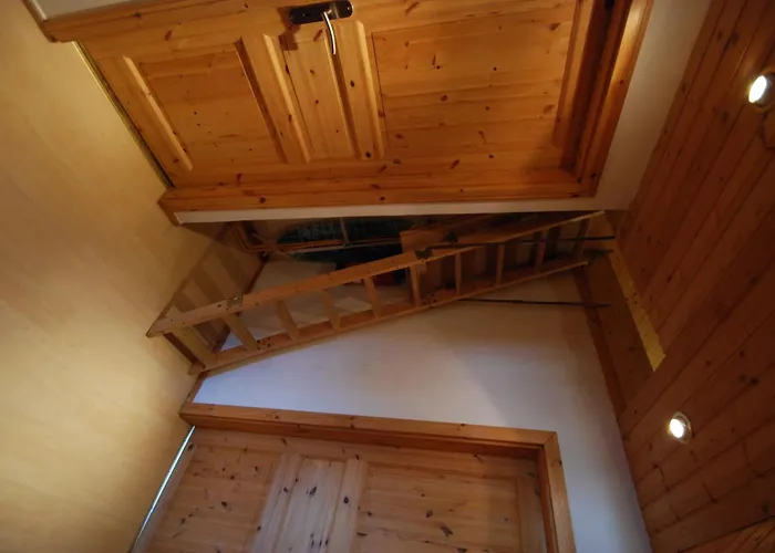 Zaepernick Dachgeschoss Lägenhet