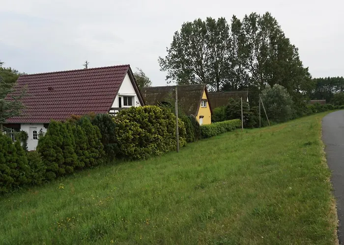 Zaepernick Dachgeschoss Lägenhet *